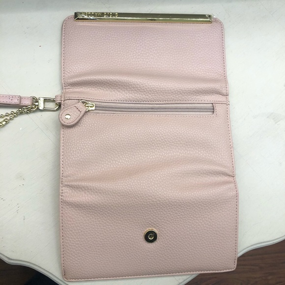 Steve Madden Wallet/Wristlet - Picture 6 of 8